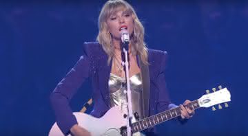 Taylor Swift em sua apresentação no VMA (Reprodução/MTV)