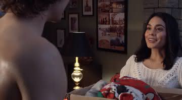 Vanessa Hudgens no trailer da Netflix de Um Passado de Presente - Divulgação/Netflix