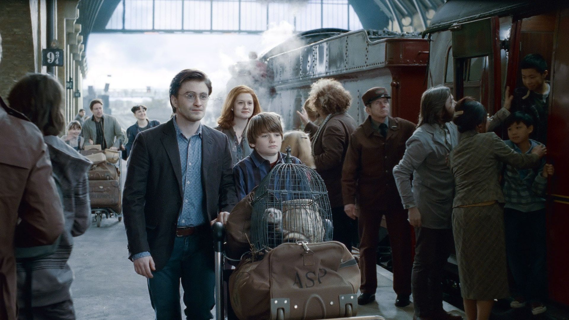 Alvo Severo Potter é o filho do meio de Harry Potter e, certamente, herdou a fama do pai bruxo (Foto: Divulgação/Warner Bros. Pictures)